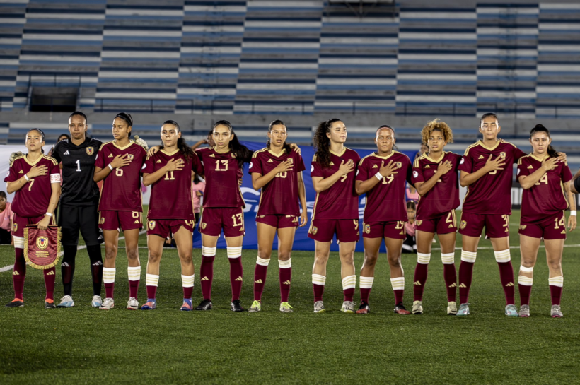 Vinotinto femenina Sub-20