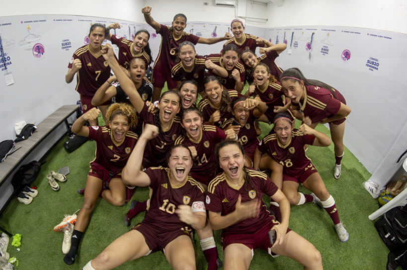 Vinotinto femenina sub‑20