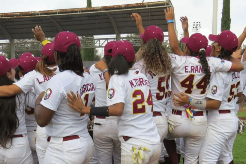Béisbol femenino