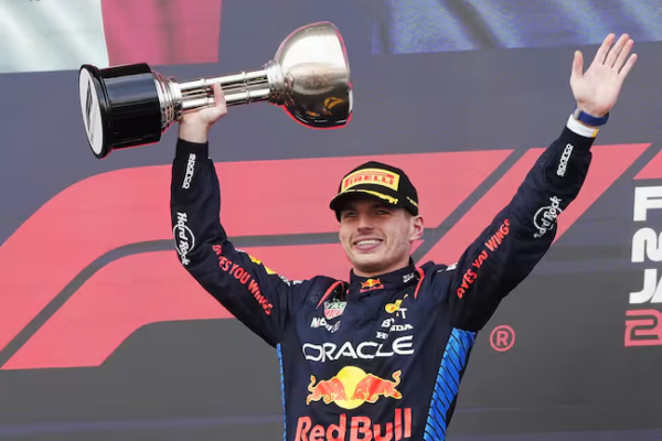 Max Verstappen gana el Gran Premio de Japón