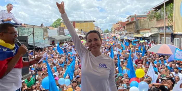 María Corina Machado anuncia recorrido por Táchira