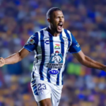 Salomón Rondón marcó y guió triunfo del Pachuca