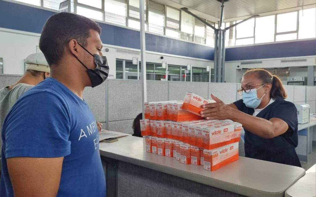 Zulia | Farmacia de Alto Costo recibe dotación de medicamentos oncológicos