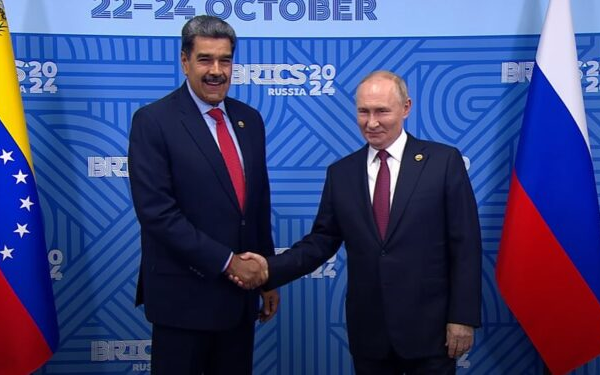 Maduro se reúne con Putin en el marco de la cumbre de los BRICS