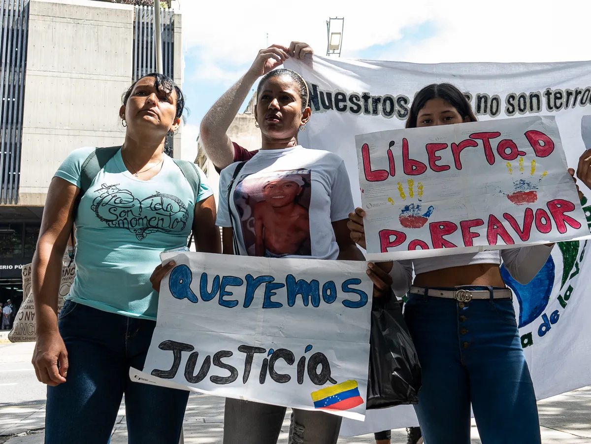 CNN | Familiares de los presos políticos