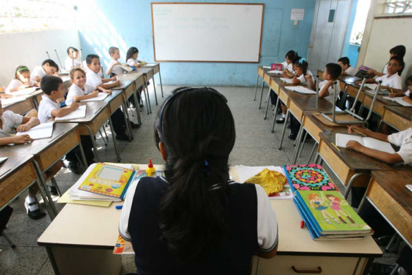 Fordisi: Solo 30% de los maestros estuvo presente en el inicio del año escolar