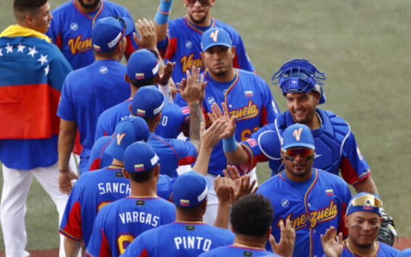 Venezuela venció a Puerto Rico y buscará el pase a la siguiente ronda del Premier 12 ante Países Bajos