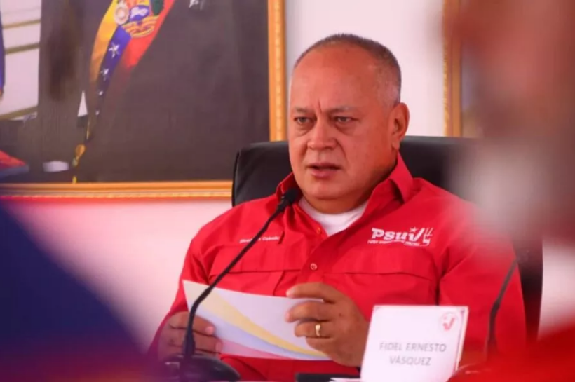 Diosdado Cabello afirma que MCM está inhabilitada de por vida