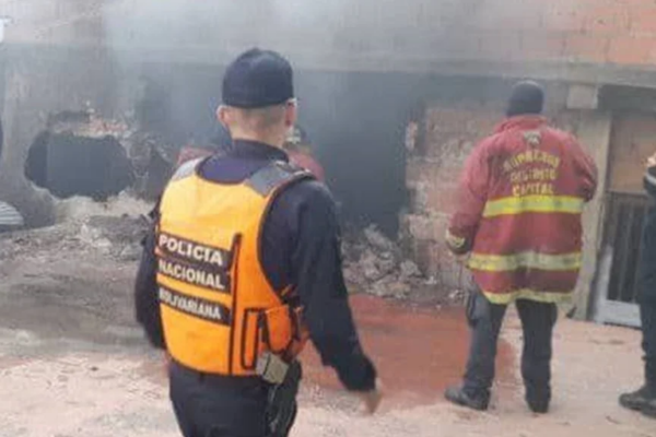 Otra explosión enluta a toda una comunidad de Caracas. En el sector La Laguna, kilómetro 2 de la carretera Panamericana del Municipio