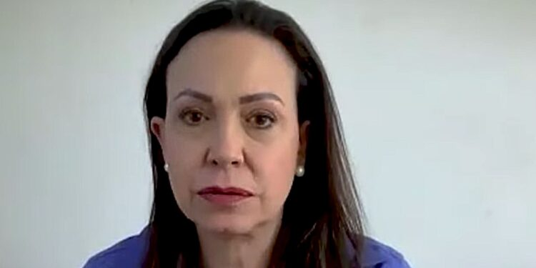 María Corina: «Maduro le teme a todo aquel demócrata que cumpla con su palabra»