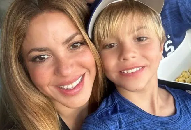 Shakira apoya el nuevo emprendimiento de su hijo en EEUU