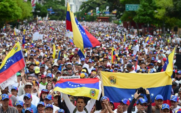 Unión Europea reafirma su compromiso con la democracia en Venezuela