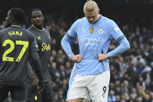 Manchester City deja puntos en el boxing day ante Everton