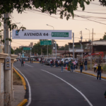 Alcaldía de Maracaibo entrega primera fase del asfaltado, señalización y demarcación en Lago Azul