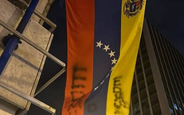 Gobierno denuncia vandalización de sedes diplomáticas en Portugal, Alemania, Colombia, España y Costa Rica