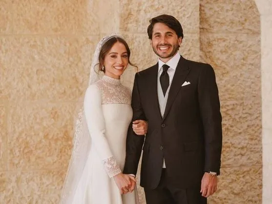 Princesa de Jordania y su esposo venezolano esperan su primer bebé