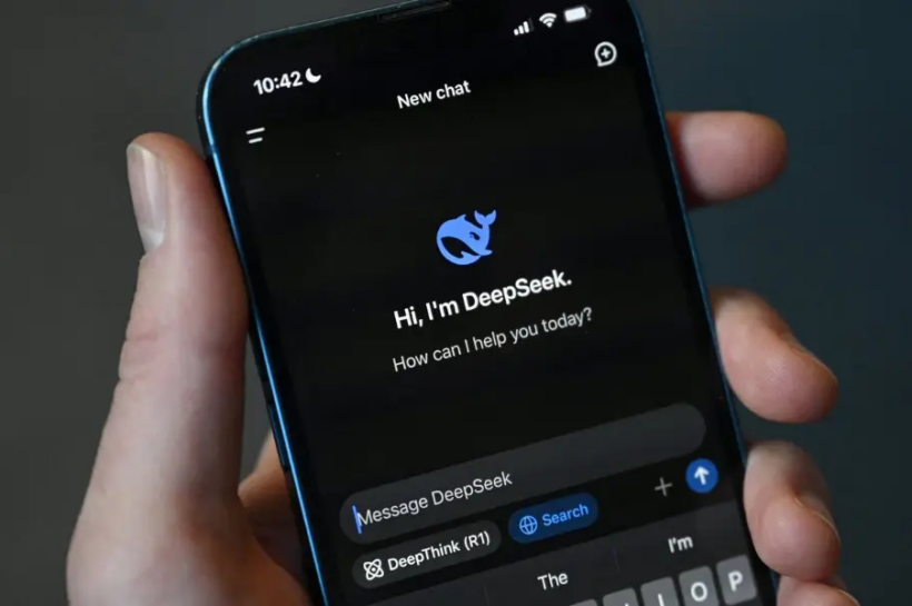 DeepSeek: La aplicación china de Inteligencia artificial que destronó a ChatGPT