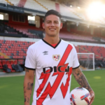 James Rodríguez sale del Rayo Vallecano