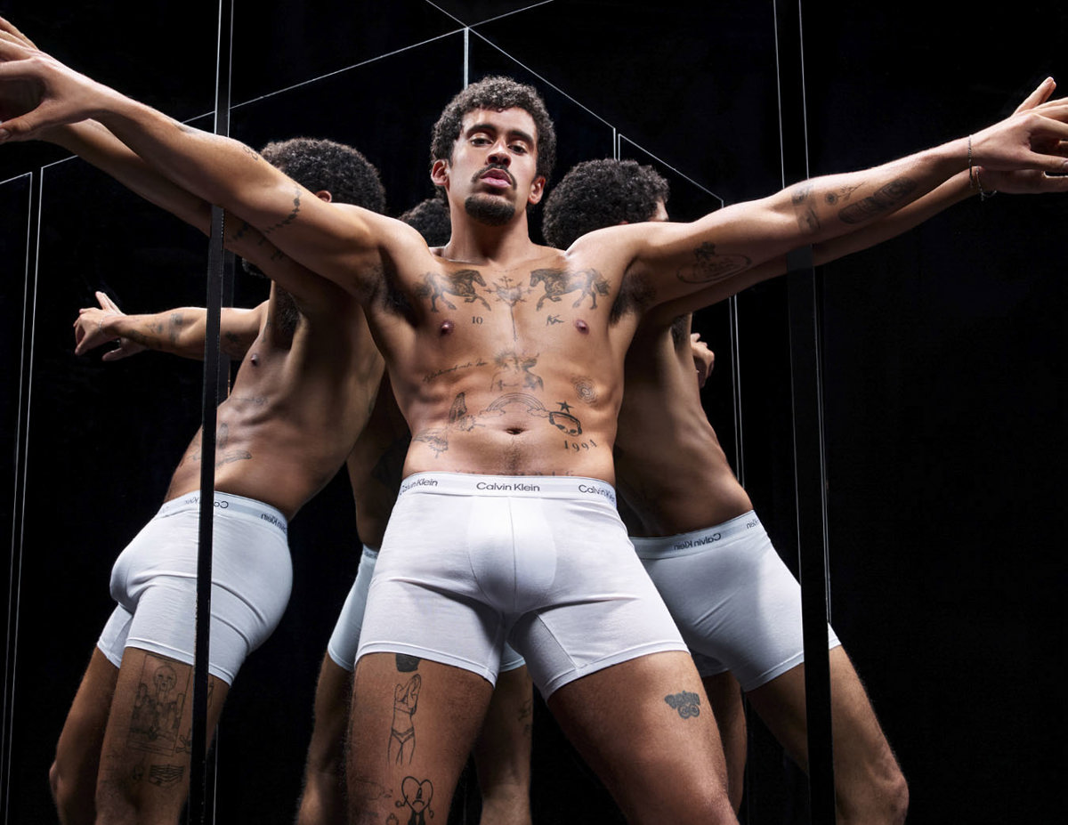 Bad Bunny enciende las redes con la nueva campaña de Calvin Klein