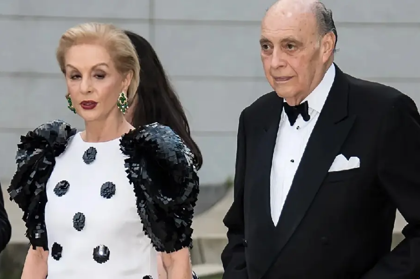 Difunden imágenes del funeral del esposo de Carolina Herrera en Nueva York