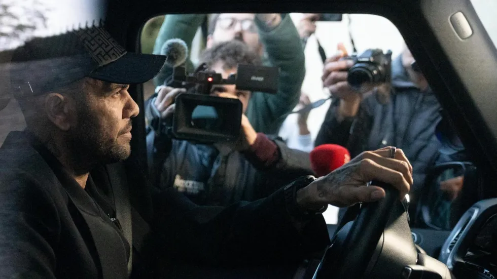 La defensa de la mujer que denunció a Dani Alves anuncia recurso contra la absolución