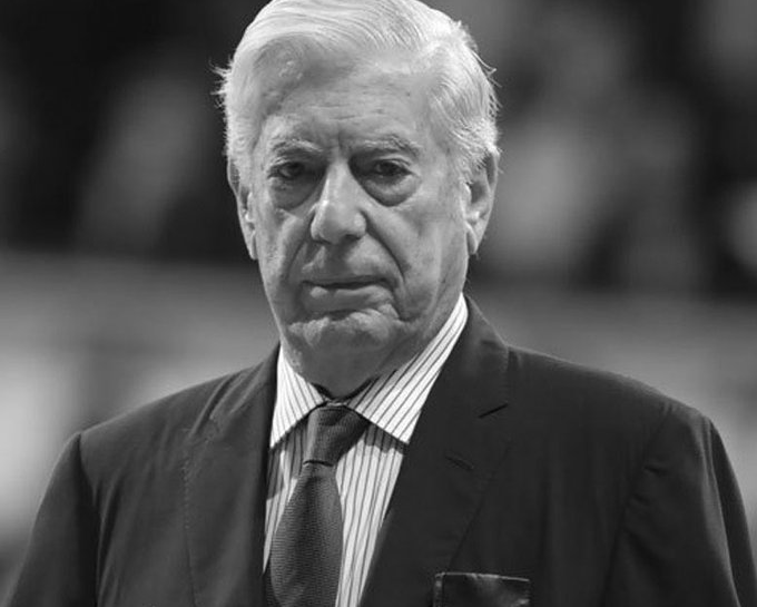 El escritor peruano Mario Vargas Llosa falleció el domingo 13 de abril de 2025 en Lima, Perú, a los 89 años, rodeado de su familia.