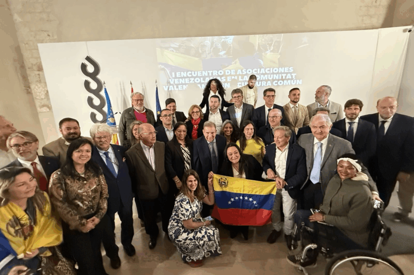 Edmundo González se reunió con organizaciones sociales venezolanas en España