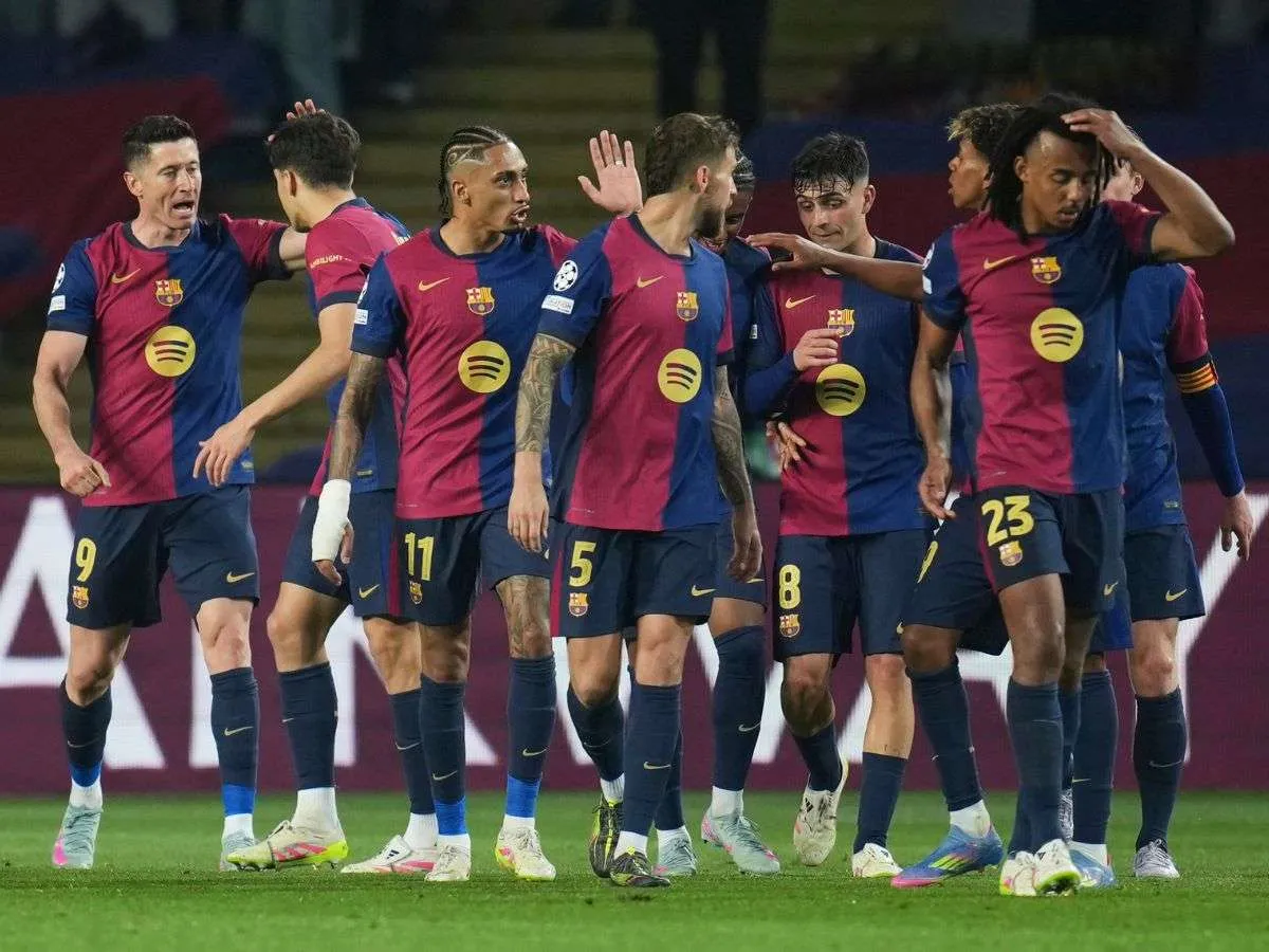 Barcelona puso pie y medio en semifinales