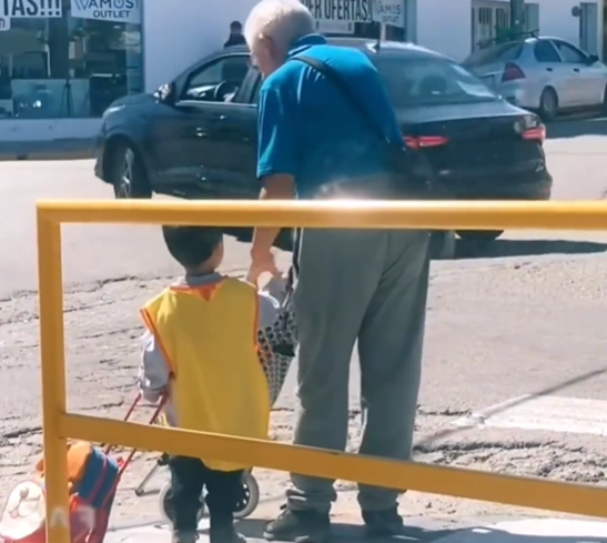 Video viral en TikTok conmueve al mostrar el amor entre un abuelo y su nieto
