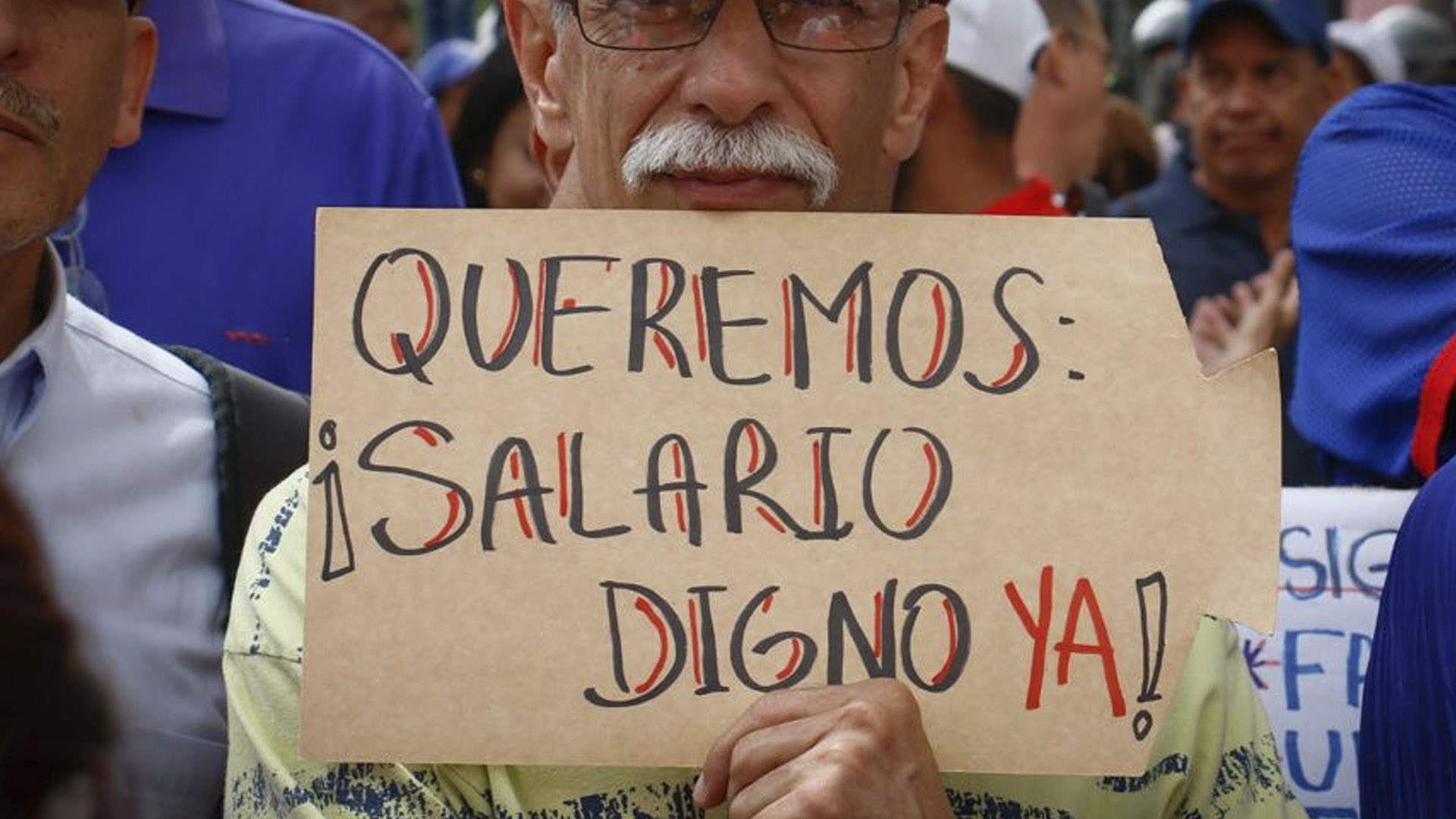 «El salario sigue congelado»: SNTP denuncia que Maduro aumenta bonos, pero ignora la exigencia de aumento salarial