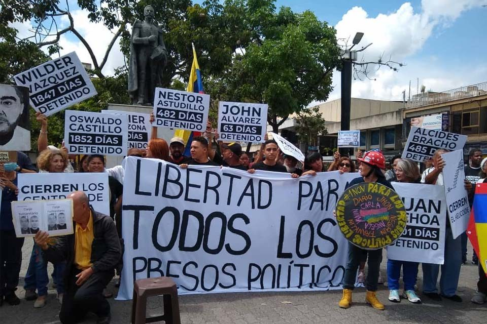 ONG JEP confirma 59 excarcelaciones tras canje entre EE. UU., Venezuela y El Salvador