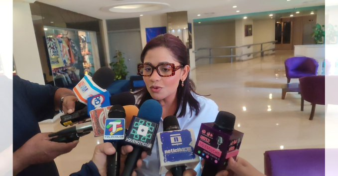 Concejala Jessy Gascón desmiente suspensión del seguro HCM en Maracaibo y acusa a Romero de manipular información electoralmente