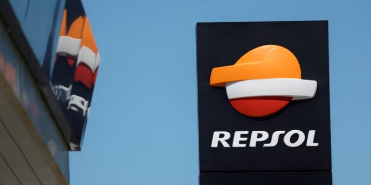 Repsol mantiene diálogo con EEUU para encontrar un marco que le permita «monetizar» producción en Venezuela