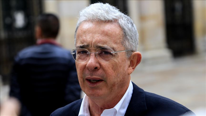 Álvaro Uribe condenado por dos delitos y pagará pena de cárcel